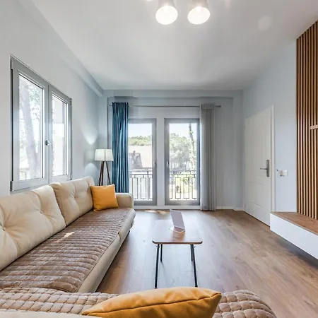 Beni's By Ps Apartment Golem (Tirana)