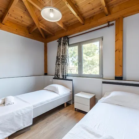 Beni'S Villa By Premium Selection * Golem (Tirana)