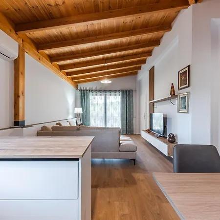 Apartment Beni'S Villa By Premium Selection Golem (Tirana)