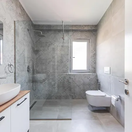 Beni'S Villa By Premium Selection Apartment Golem (Tirana)
