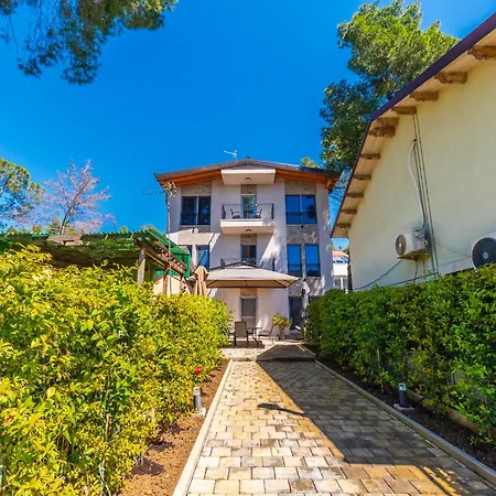 Beni'S Villa By Premium Selection * Golem (Tirana)